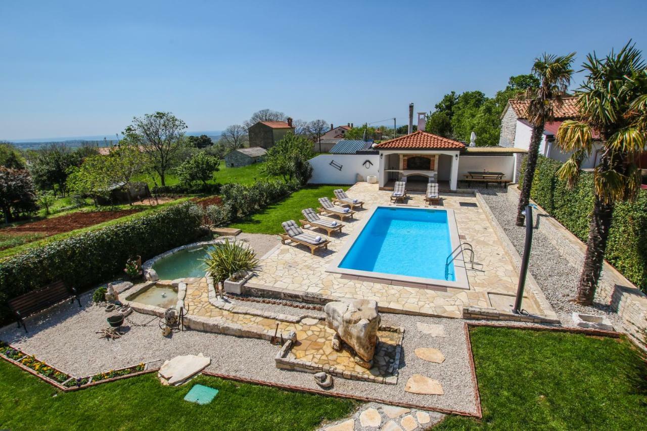 Villa Alma Kaštelir Exterior foto