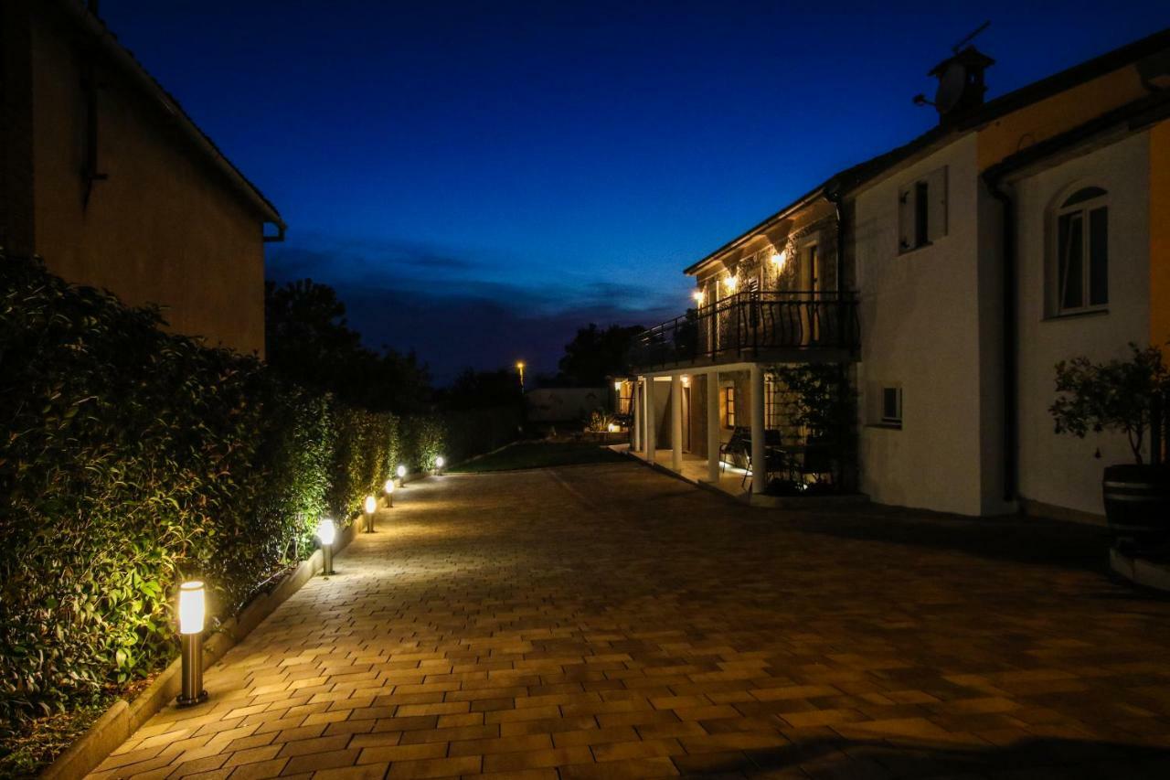Villa Alma Kaštelir Exterior foto